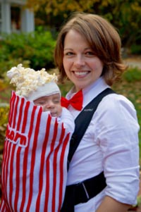 vestito di carnevale originale e handmade fatto a mano per mamma e bimbo nel saccetto dei pop corn